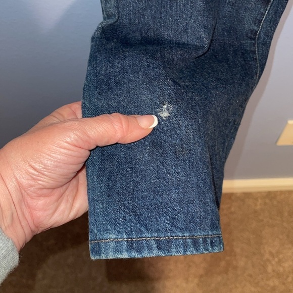 Georgio Armani Denim Jeans - size 30. C - Picture 7 of 8